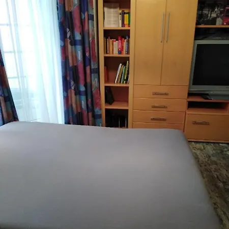 In D 63667 Nidda, Gaesschen 8 Erdgeschoss Links Apartament *